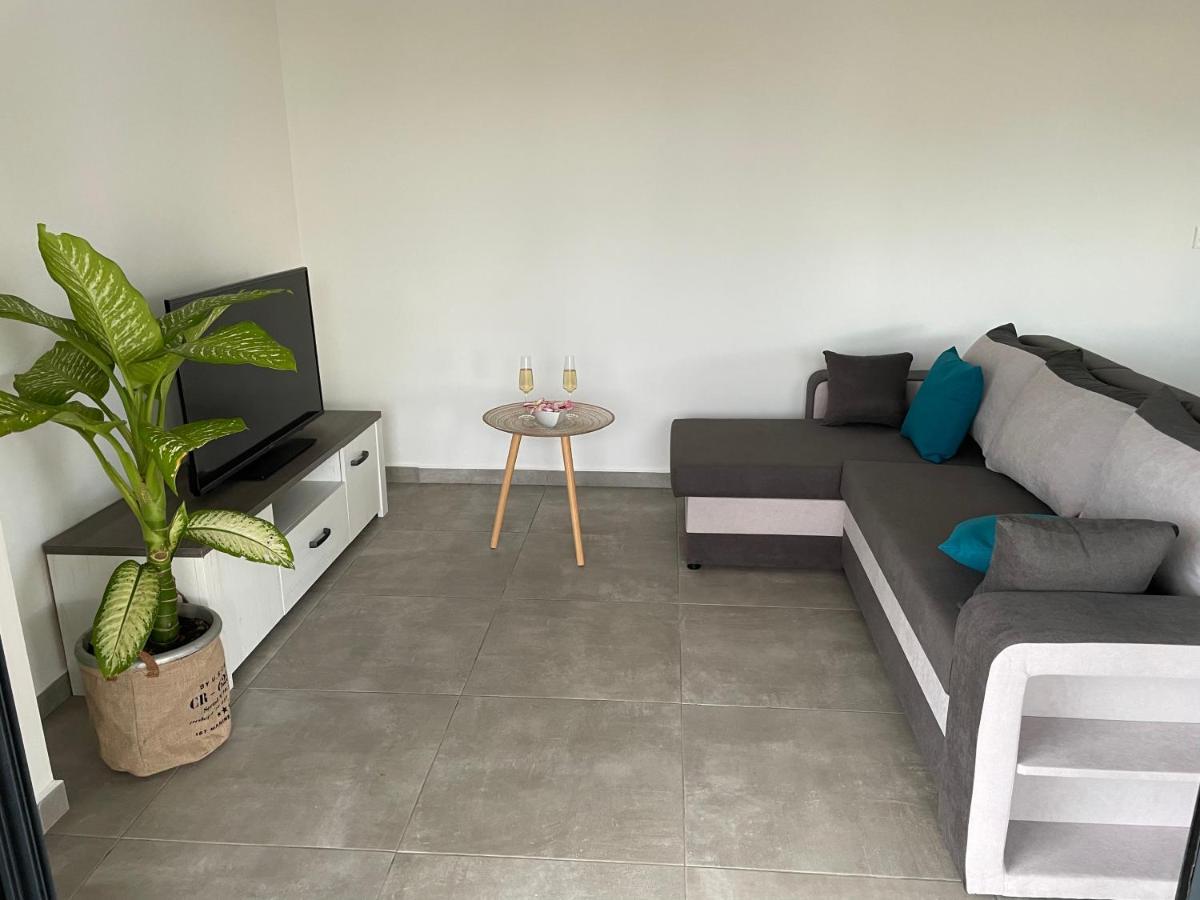 Hotel Arbre A Pain Bras-Panon Zewnętrze zdjęcie